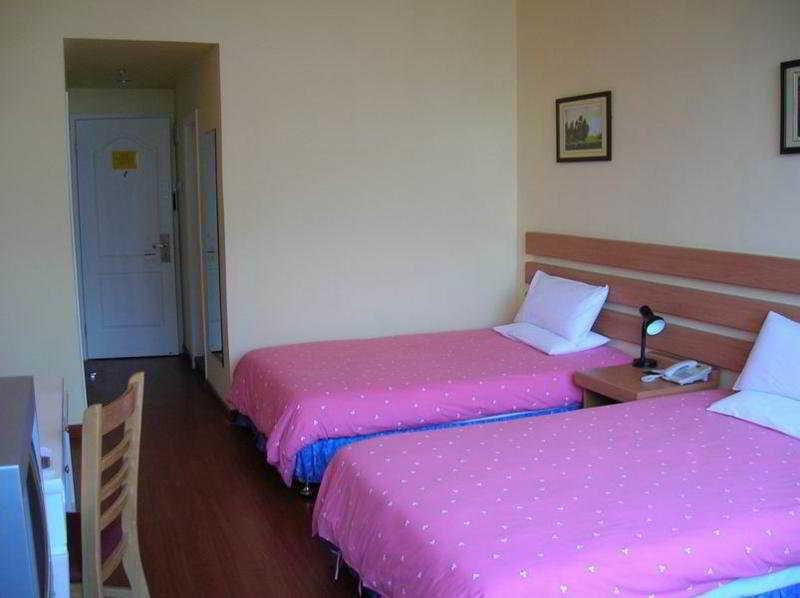 Home Inn Beijing Xiaoxitian Екстериор снимка